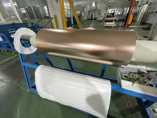 Stagnola di rame rotolata annerita con la metallina nera side70um 35um utilizzata in laminato placcato di rame flessibile
